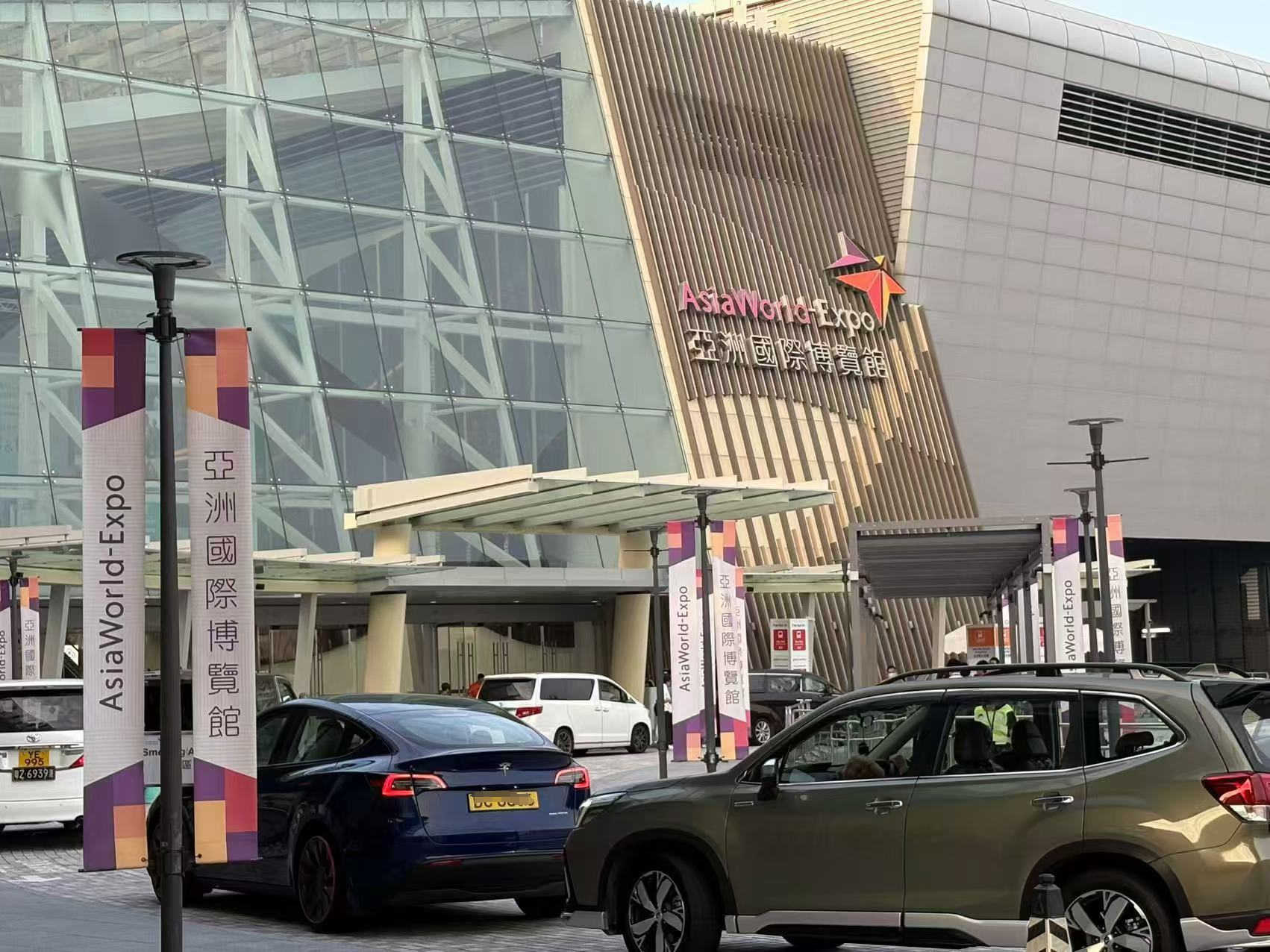 Участие компании GY в выставке товаров для активного отдыха Global Sources, проходившей в Гонконге 27 октября, имело большой успех и привлекло множество новых клиентов.